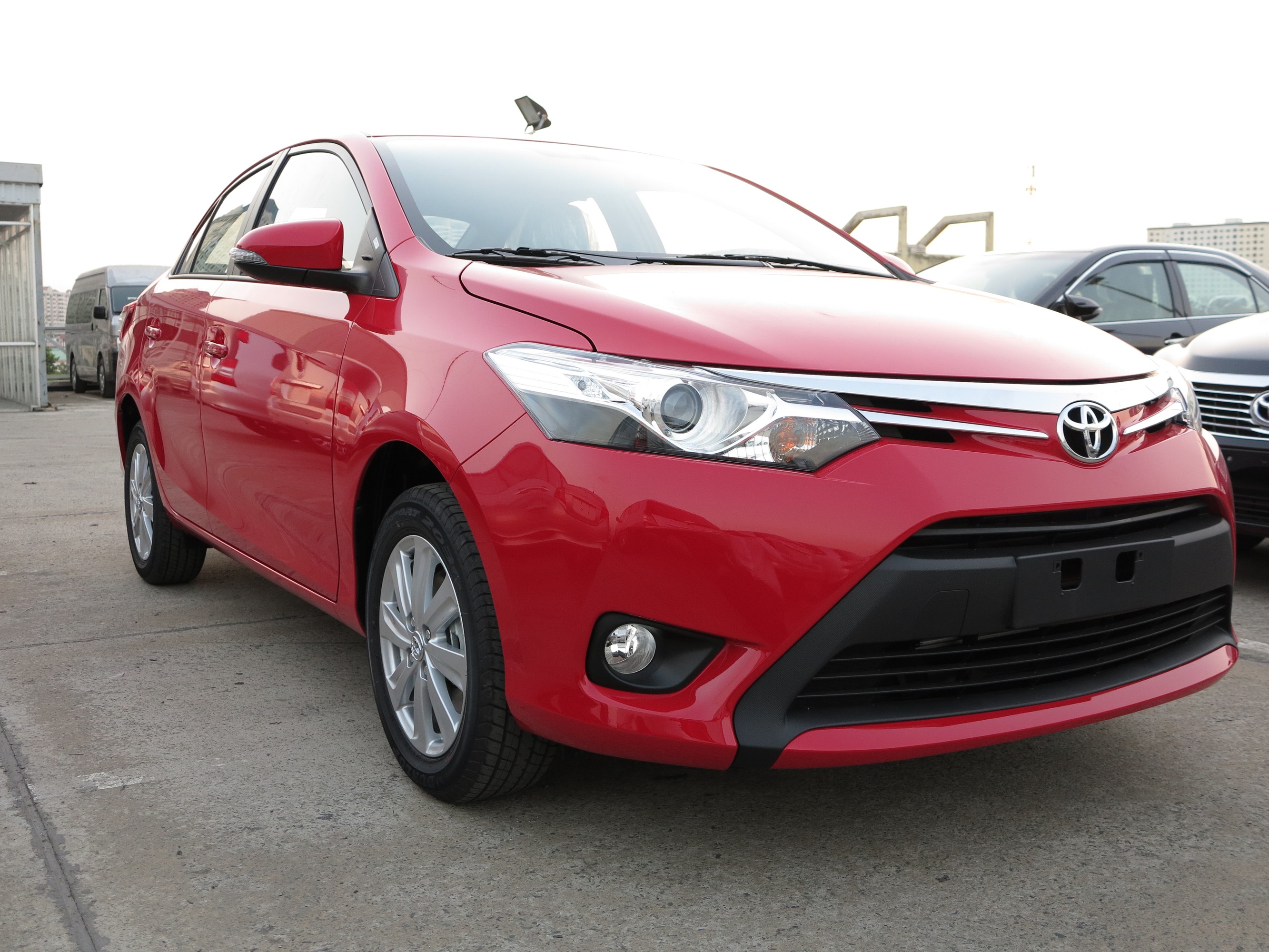 Bảng giá ô tô du lịch của Toyota mới nhất 2016,Bảng giá ô tô Toyota năm 2016,giá xe toyota, giá xe toyota năm 2016, giá ô tô Toyota năm 2016, bảng giá Toyota 2016, giá xe camry, giá xe vios, giá xe altis, giá xe innova