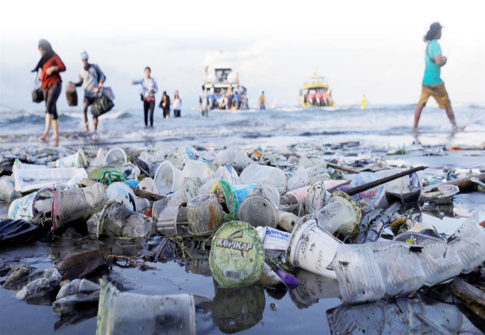 Rác thải nhựa có thể sẽ tồn tại trong đại dương lâu hơn chúng ta nghĩ - Ảnh 1
