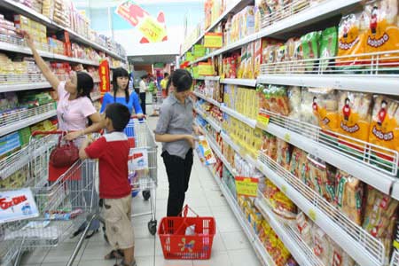 Hiện đa phần các hệ thống siêu thị đều có các loại hàng thiết yếu phục vụ nhu cầu tiêu dùng, lễ tết, quà biếu