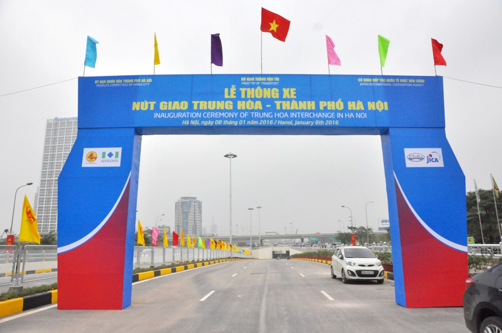 Sáng mai (8/1), hầm chui nút giao Trung Hòa chính thức thông xe kỹ thuật.