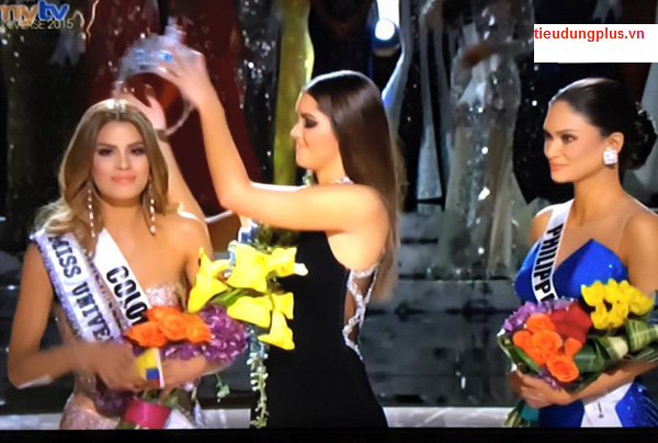 Chiếc vương miện bị tước khỏi Hoa hậu Colombia để trao cho người chiến thắng thật sự - Hoa hậu Philippines