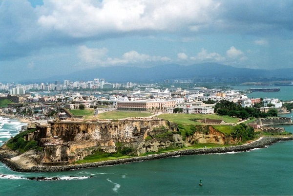 Vùng quốc hải Puerto Rico là nơi thích hợp cho các lứa đôi hẹn hò