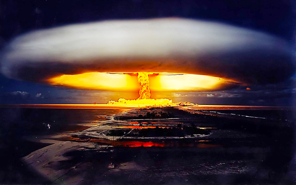 Hình ảnh mô phỏng bom nguyên tử nổ