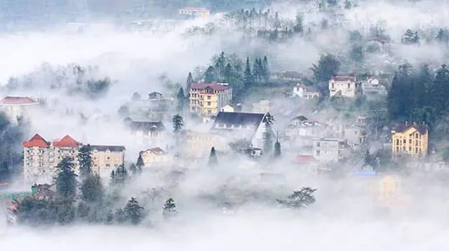 Sa pa thành phố trong sương