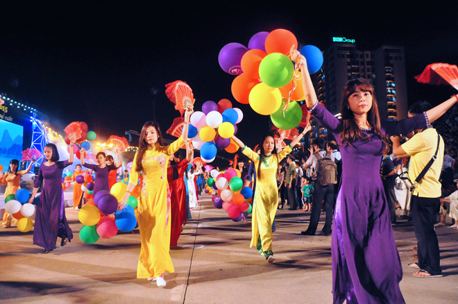Carnaval Hạ Long 2016 sẽ tiếp tục duy trì mô hình biểu diễn ca – múa – nhạc