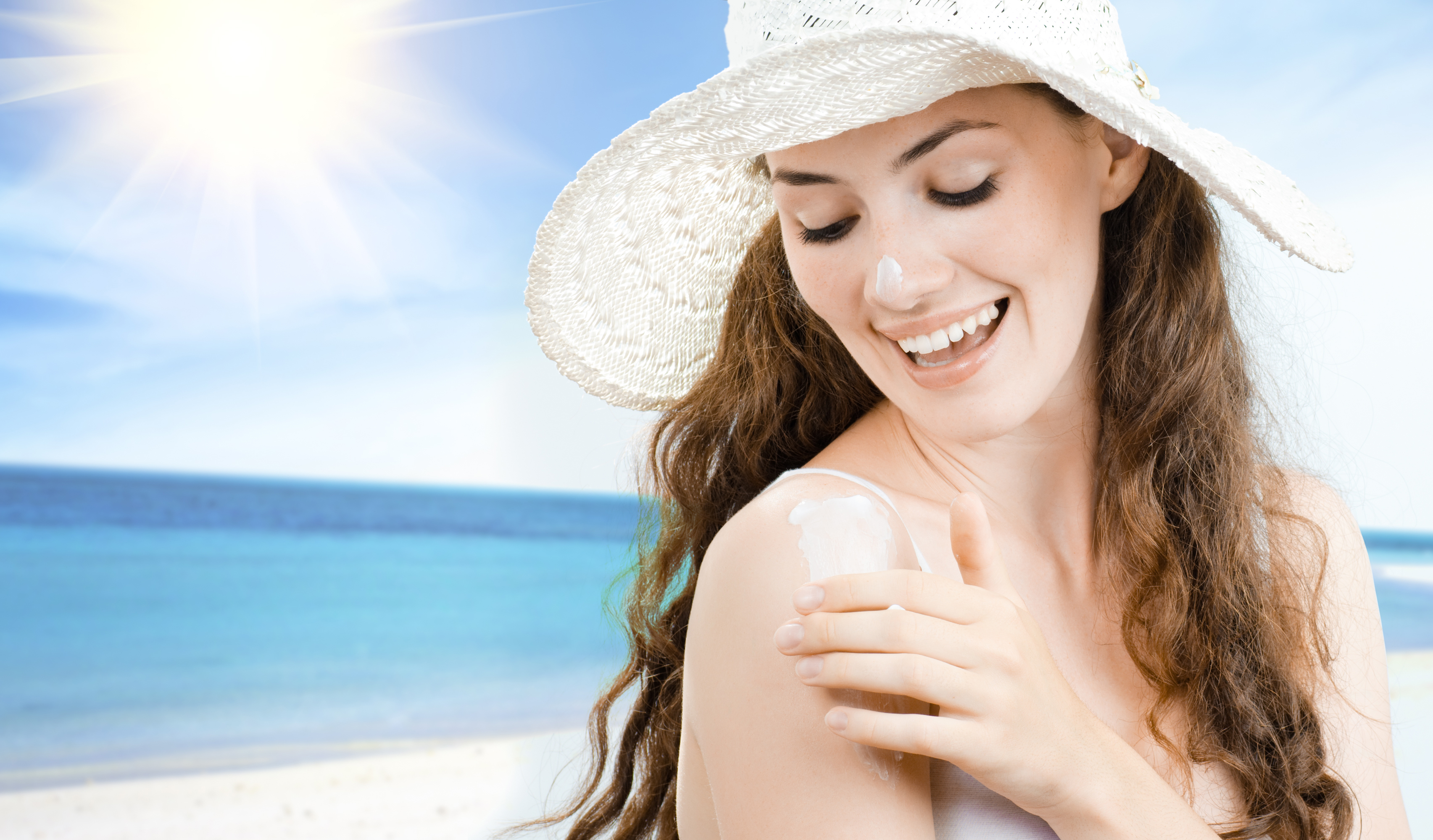 Kem chống nắng như một lá chắn cho làn da, giúp bảo vệ da tránh khỏi những tác hại từ ánh nắng mặt trời