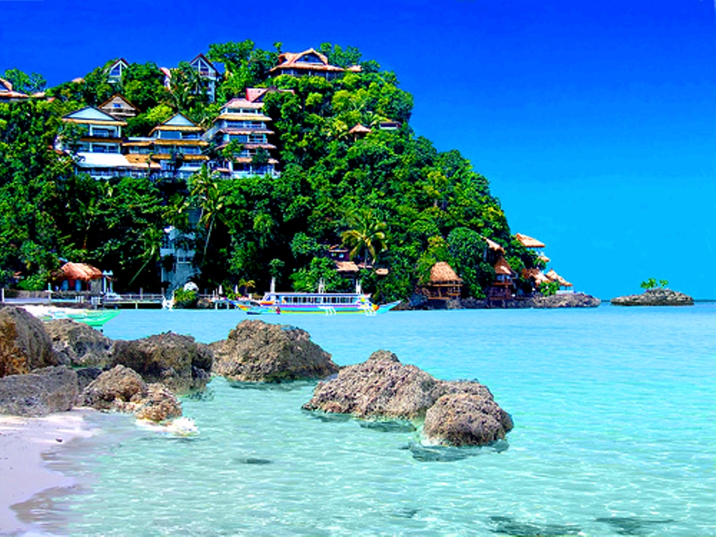 Boracay liên tục được lọt vào top 10 những bãi biển đẹp nhất châu Á và thứ hai trong top 25 bãi biển đẹp nhất thế giới