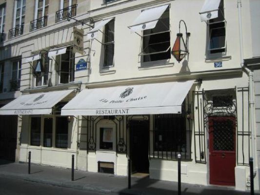 A la Petile Chaise là nhà hàng lâu đời thứ hai của nước Pháp