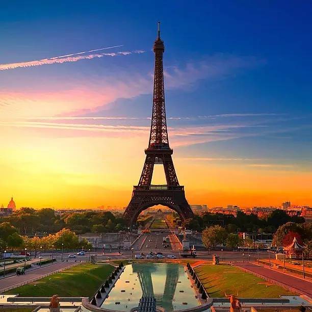 Hay cùng đi đến thành phố lãng mạn nhất thế giới – Paris