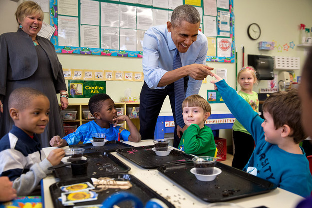 Tổng thống Obama chính là biểu tượng của sự thân thiện nước Mỹ. (Ảnh: White House)