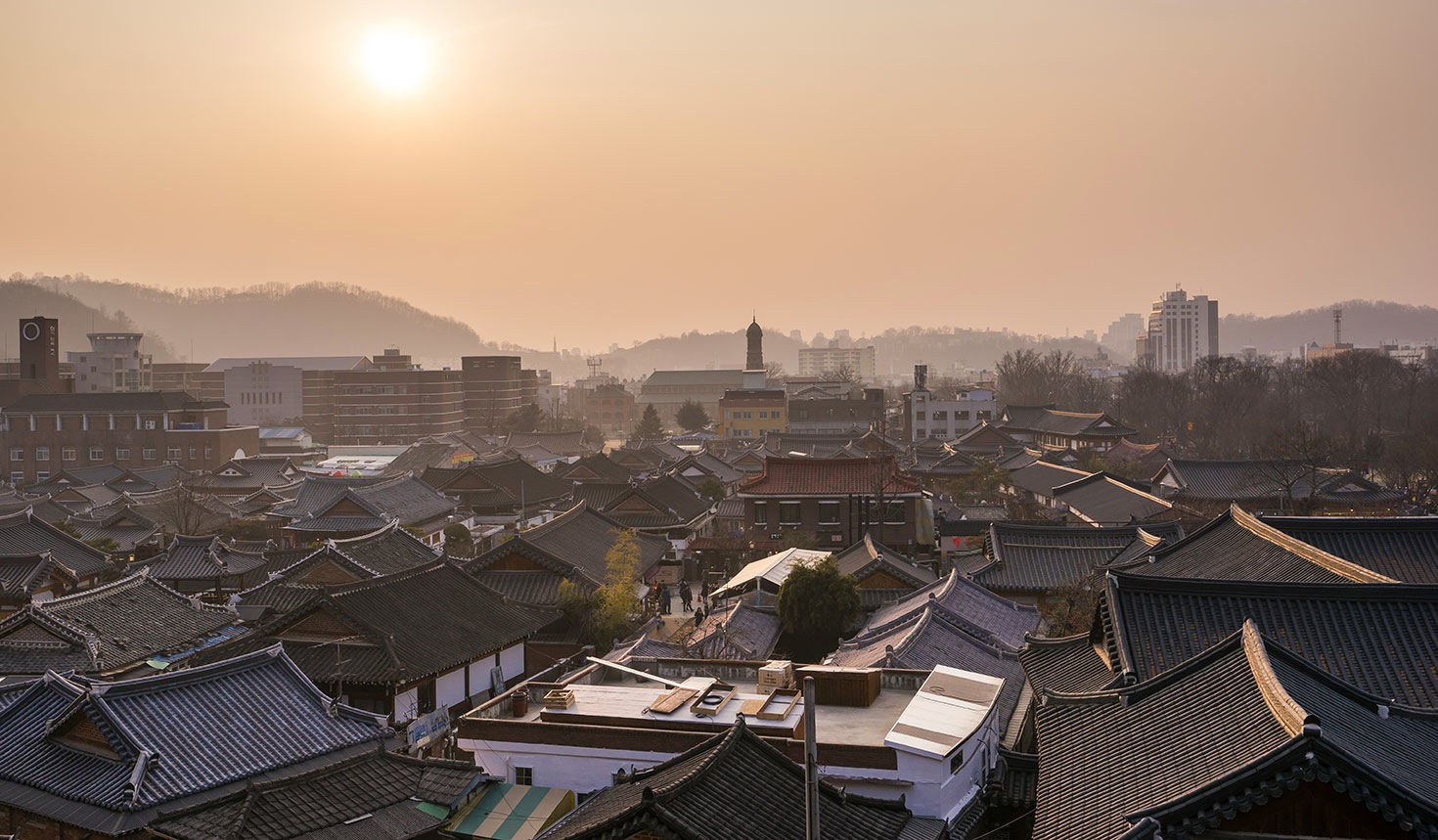 Jeonju nơi sẽ đưa bạn về với vẻ đẹp xưa cũ của đất nước Hàn Quốc.