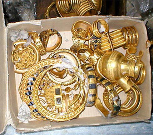Những món đồ quý giá của kho báu Nimrud