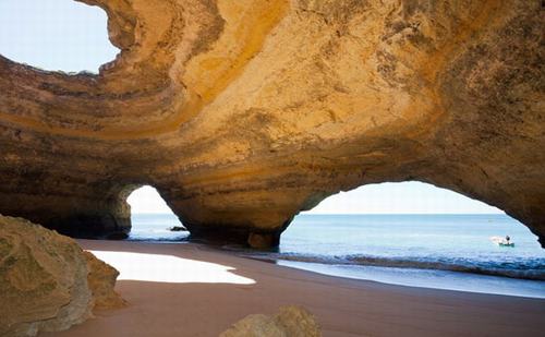 Hang biển Benagil, Algarve, Bồ Đào Nha