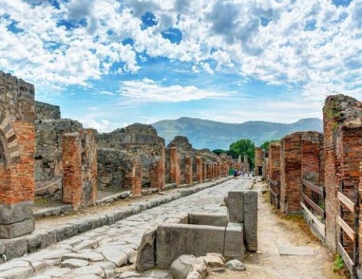 Thành phố bị chôn vùi Pompeii
