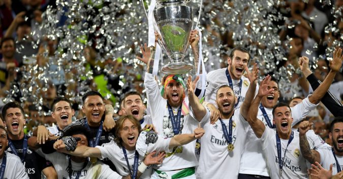 Real Madrid đứng đầu danh sách những đội bóng đắt giá nhất thế giới.