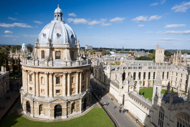 University of Oxford students walking on campus