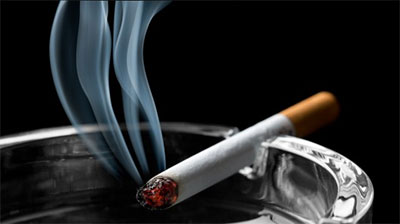 Khói thuốc lá có chứa hơn 7000 loại hóa chất, trong đó có ít 69 chất gây ung thư