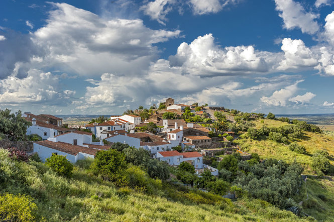Monsaraz, một trong những ngôi làng đẹp nhất Bồ Đào Nha