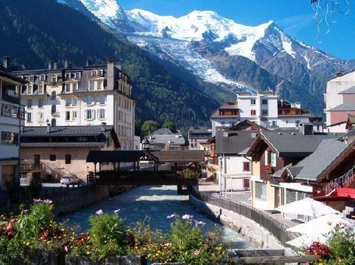 Chamonix: Thị trấn xinh xắn trong mùa đông nước Pháp
