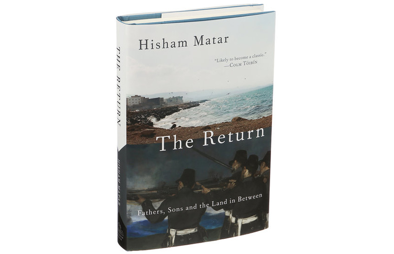 10. The Return: Fathers, Sons and the Land in Between - Tạm dịch: Cha, Con và vùng đất ngày trở về (Hisham Matar). Năm xuất bản: 2014.