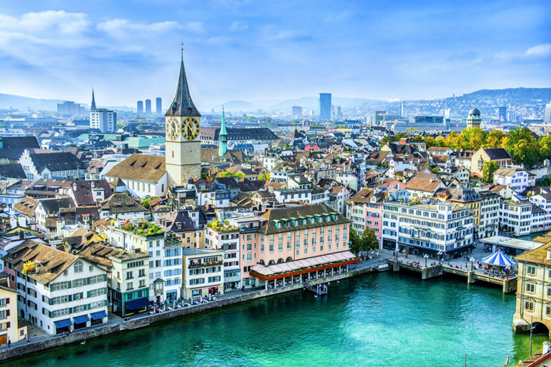 Thành phố Zurich, Thụy Sĩ (chi phí bình quân: 212,53 USD/đêm - tương đương 4,84 triệu đồng).