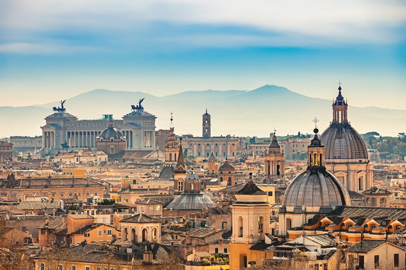Thủ đô Rome, Italia (chi phí bình quân: 153,84 USD/đêm - tương đương 3,50 triệu đồng).