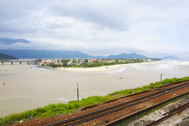Tuyến đường sắt Việt Nam: Hà Nội – Thành phố Hồ Chí Minh