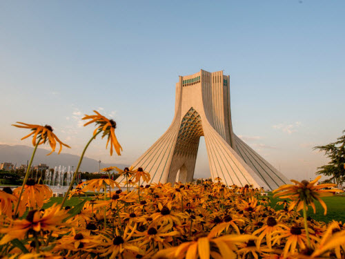 Tehran hấp dẫn với nhiều công trình kiến trúc cổ