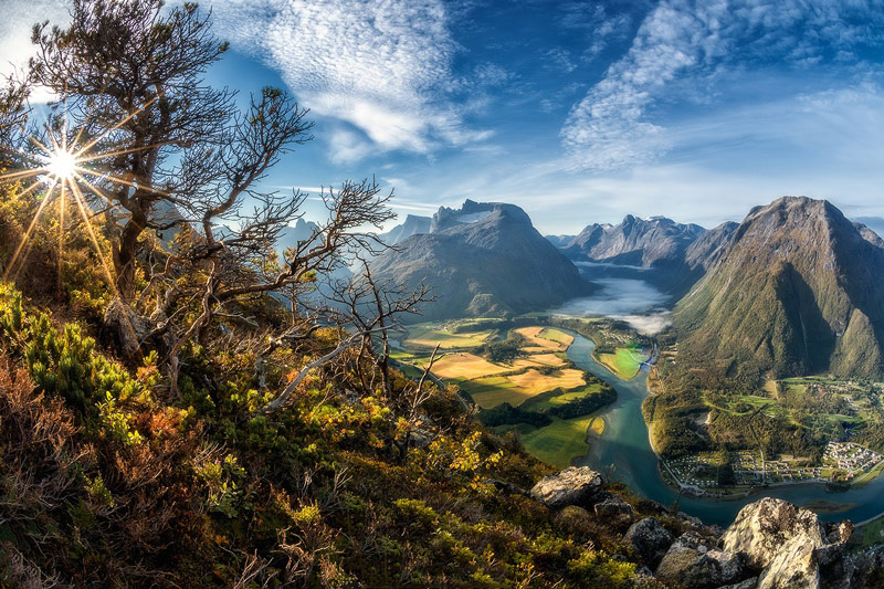 Thung lũng Romsdal nơi có dòng sông phẳng lặng 