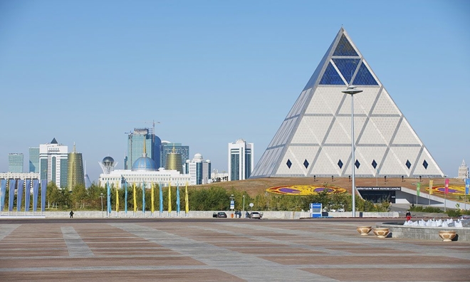 Kim tự tháp Hòa bình ở Kazakhstan