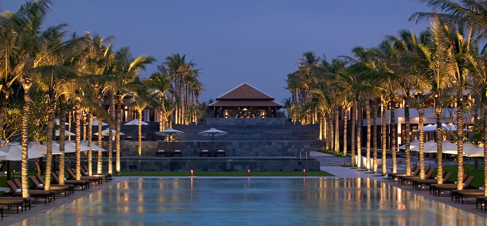 Khu nghỉ dưỡng Four Seasons Resort The Nam Hải giành vị trí thứ 37 trong danh sách 50 khu nghỉ dưỡng hàng đầu châu Á.