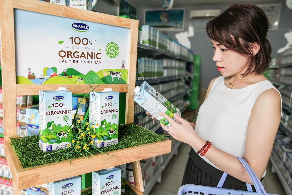 Được định giá 1,7 tỷ USD, thương hiệu Vinamilk tiếp tục đứng đầu danh sách các thương hiệu giá trị nhất Việt Nam năm thứ 2 liên tiếp. 
