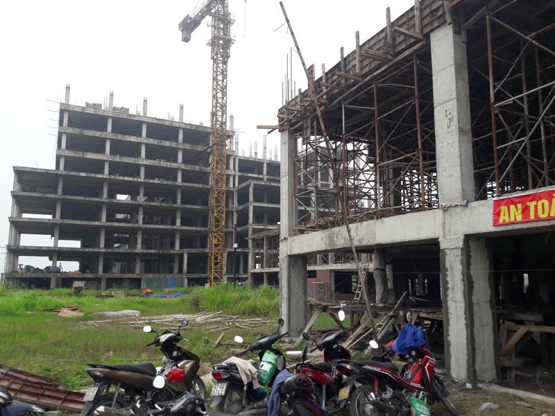 Dự án bệnh viện đa khoa 700 giường tỉnh Nam Định đang phải “dài cổ” đợi vốn.