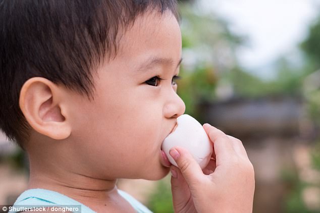 Trẻ ăn trứng mỗi ngày tốt cho sự phát triển của não bộ.