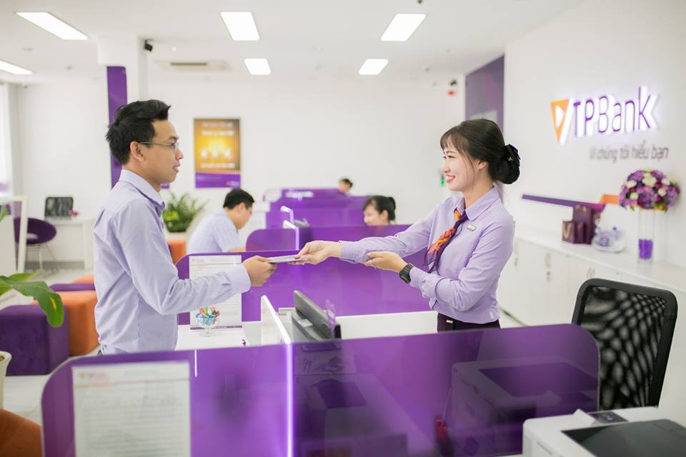 TPBank là 1 trong 8 ngân hàng Việt Nam được Bộ Tài Chính trao tặng bằng khen