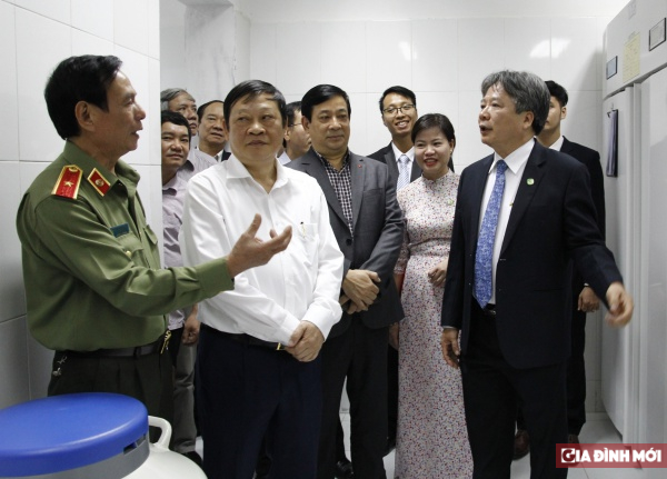 Ngân hàng mô đầu tiên tại Việt Nam chính thức khai trương 1