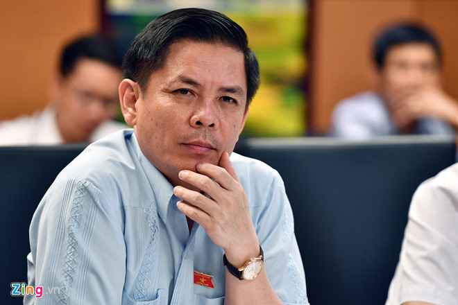 Bộ trưởng Nguyễn Văn Thể nói rất khuyến khích phát triển công nghệ nhưng lại chưa tìm được cơ chế thích hợp cho mô hình gọi xe công nghệ. (Ảnh: Zing.vn)