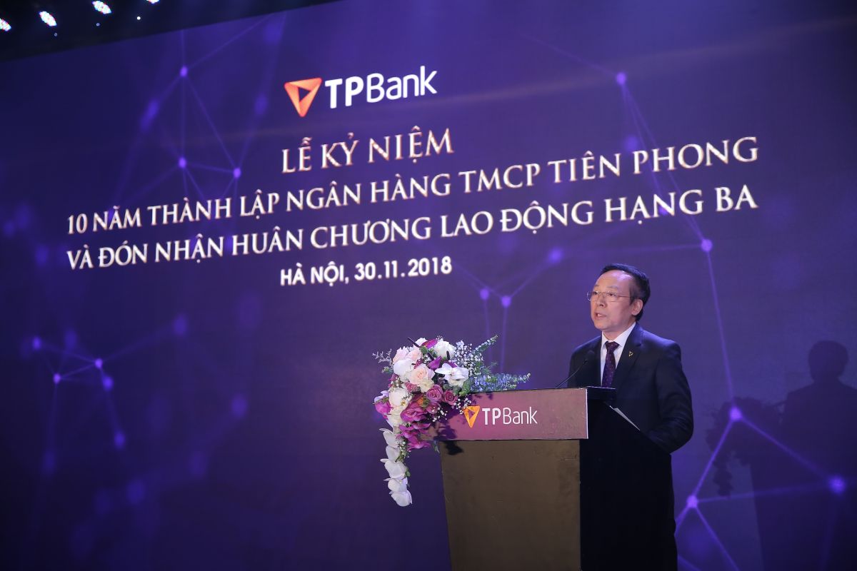 Ông Đỗ Minh Phú - Chủ tịch HĐQT Ngân hàng Tiên Phong phát biểu khai mạc buổi lễ