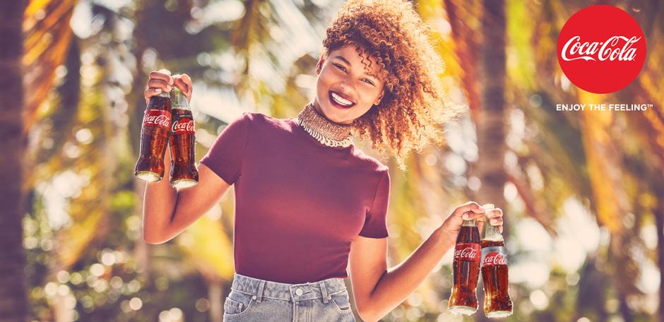 Thương hiệu Coca Cola luôn mang đến cho khách hàng những giây phút tràn đầy hứng khởi và ngập tràn năng lượng