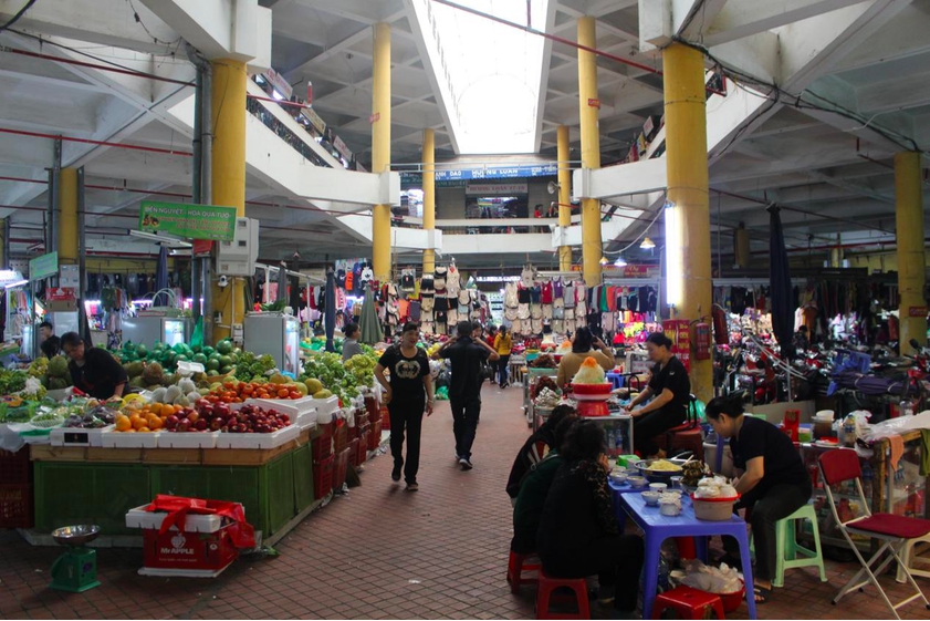 Chợ truyền thống: Là loại chợ dân sinh lớn mang tính tổng hợp, chính thức ở từng khu vực dân cư lớn, hoặc đã có truyền thống, thương hiệu