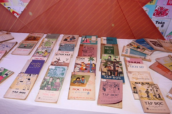 Những quyển sách đem tri thức tới hàng triệu người Việt trong giai đoạn 1957-2001.