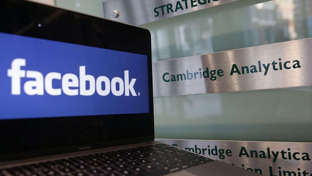 Vụ bê bối dữ liệu Facebook–Cambridge Analytica đã ảnh hưởng tới 87 triệu người dùng, còn Facebook và những công ty phần cứng là bao nhiêu? (Ảnh: Internet)