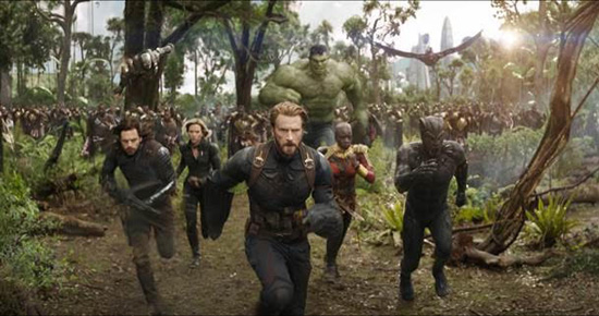 Avengers: Cuộc Chiến Vô Cực phá đảo mọi phòng vé khắp cả nước và ghi nhận vô số kỉ lục về doanh thu
