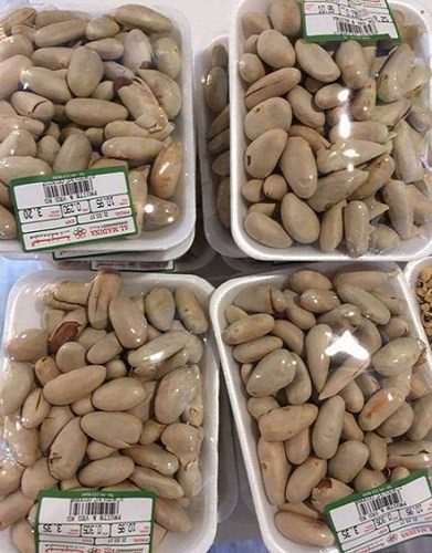 1kg hạt mít ở siêu thị Nhật bán với giá 200.000 đồng.