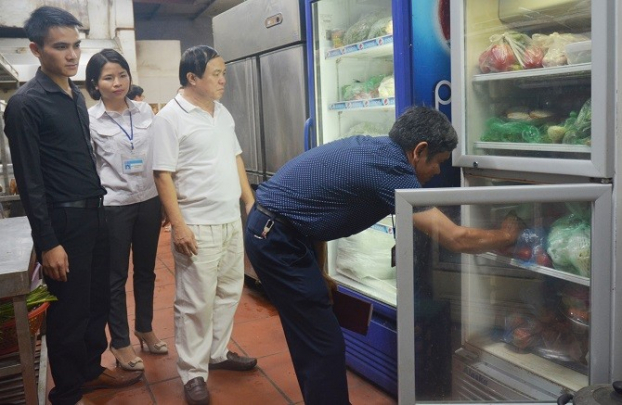 p/Tăng cường hoạt động kiểm tra đảm bảo an toàn vệ sinh thực phẩm trên địa bàn thành phố Hà Nộip/