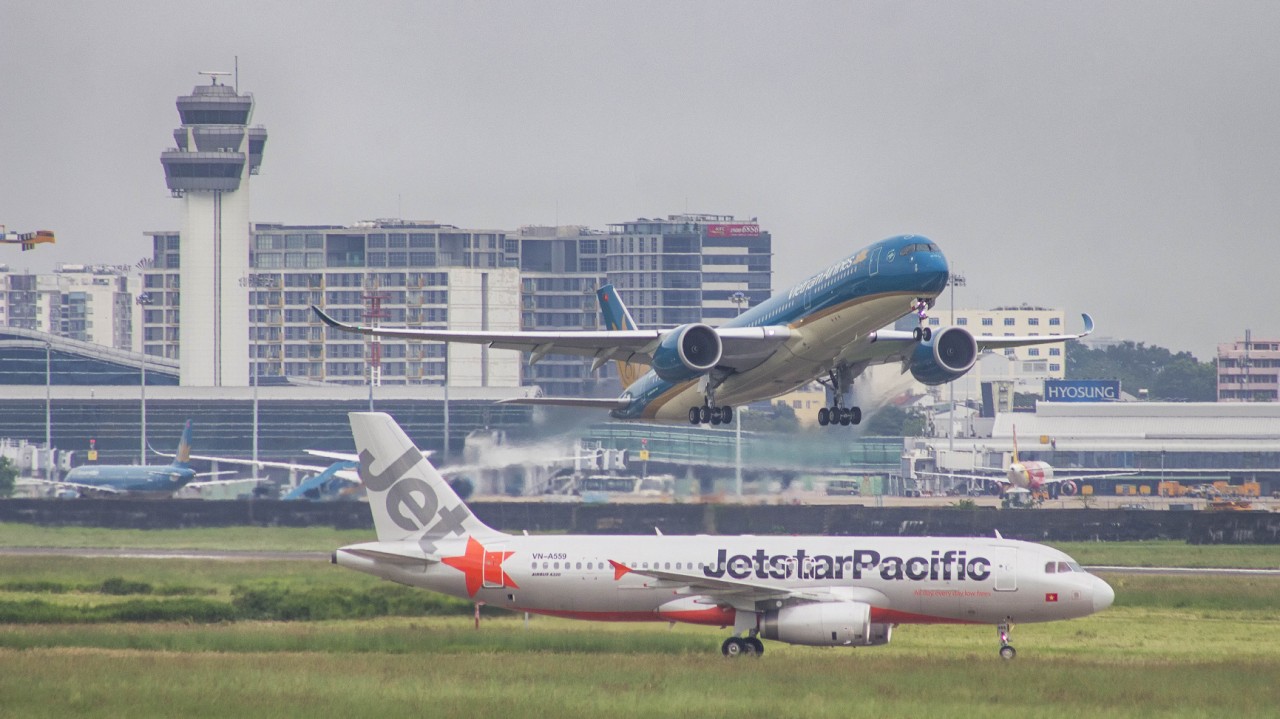 Vietnam Airlines và Jetstar Pacific cung ứng gần 2 triệu chỗ ngồi dịp lễ 30/4 – 1/5. Ảnh minh họa.
