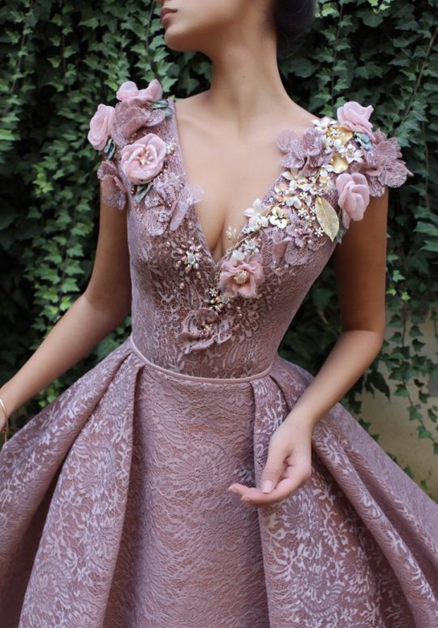 Nhà thiết kế tạo ra những chiếc váy đẹp như cổ tích khiến chị em thích mê 22