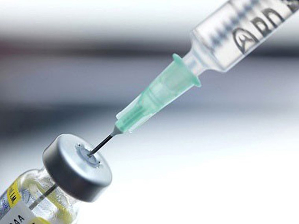 Bắt đầu từ tháng 5/2019, Bộ Y tế sẽ bổ sung thêm một loại vaccine “5 trong 1” mới vào chương trình Tiêm chủng mở rộng Quốc gia. Ảnh: Internet