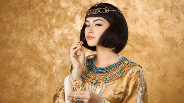 Nữ hoàng Cleopatra - Vẻ đẹp nổi tiếng đi cùng tai tiếng.