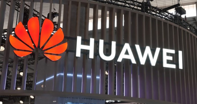 Huawei ngấm đòn từ các rào cản thương mại của Mỹ.